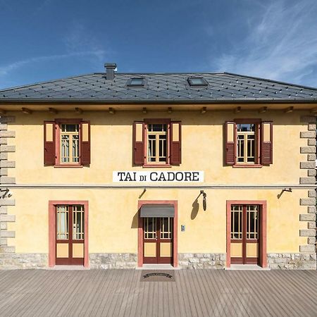 Alla Stazion Locanda Nelle Dolomiti 皮耶韦迪卡多雷 外观 照片