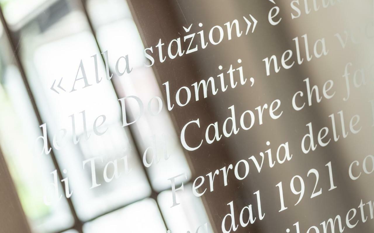 Alla Stazion Locanda Nelle Dolomiti 皮耶韦迪卡多雷 外观 照片