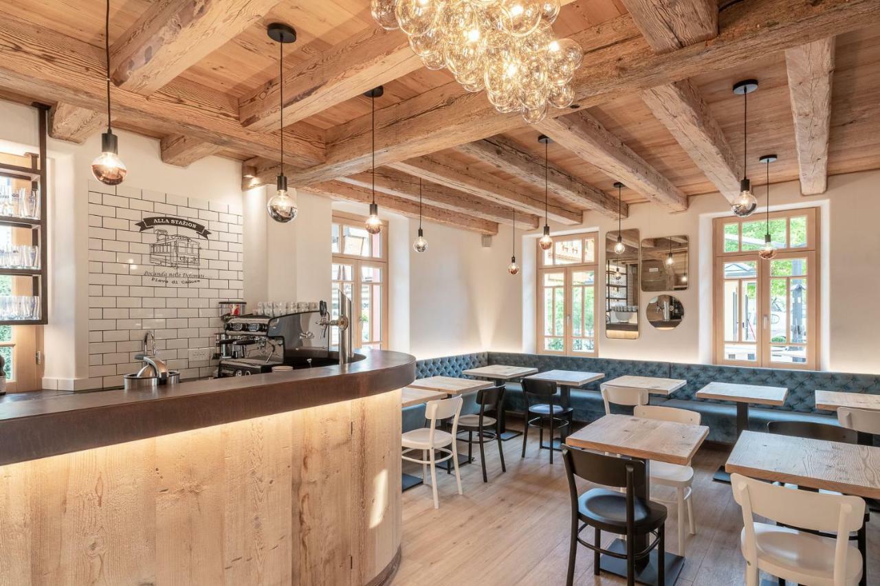 Alla Stazion Locanda Nelle Dolomiti 皮耶韦迪卡多雷 外观 照片