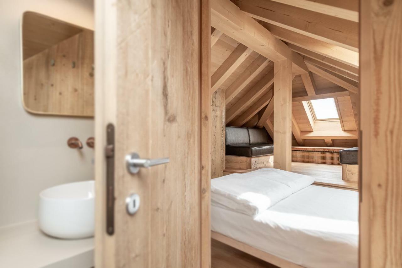 Alla Stazion Locanda Nelle Dolomiti 皮耶韦迪卡多雷 外观 照片